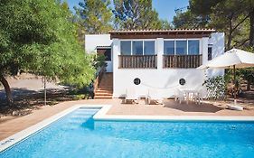 Casa Maria Apartments Ibiza 2*